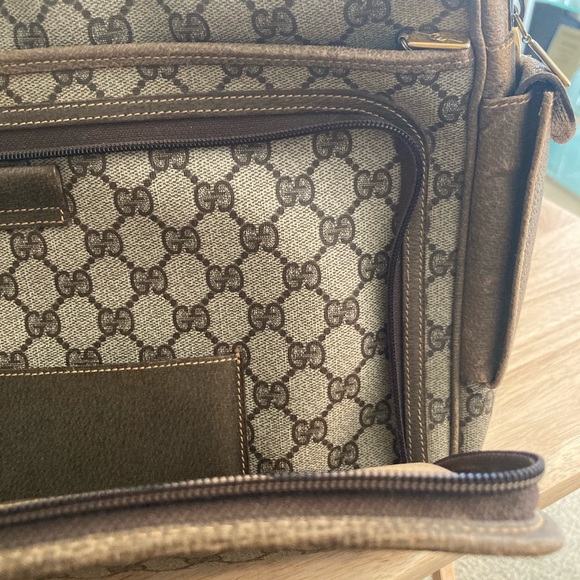 Gucci Bag - Picture 6 of 16